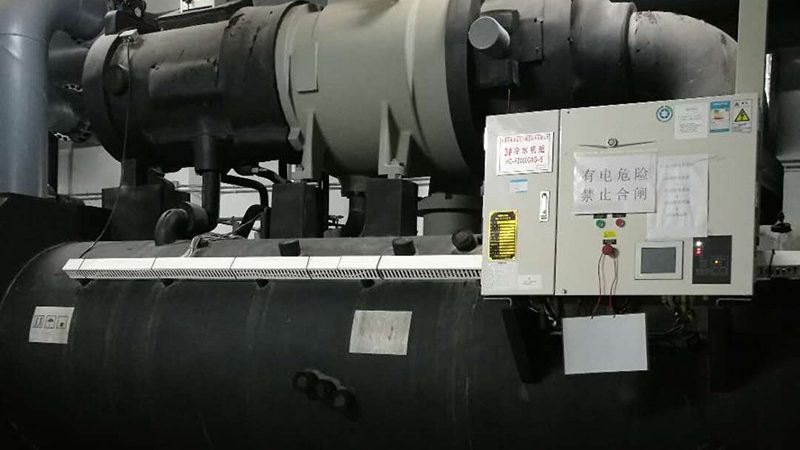 风冷式工业冷水机型号尺寸全解析：选型关键点揭秘**